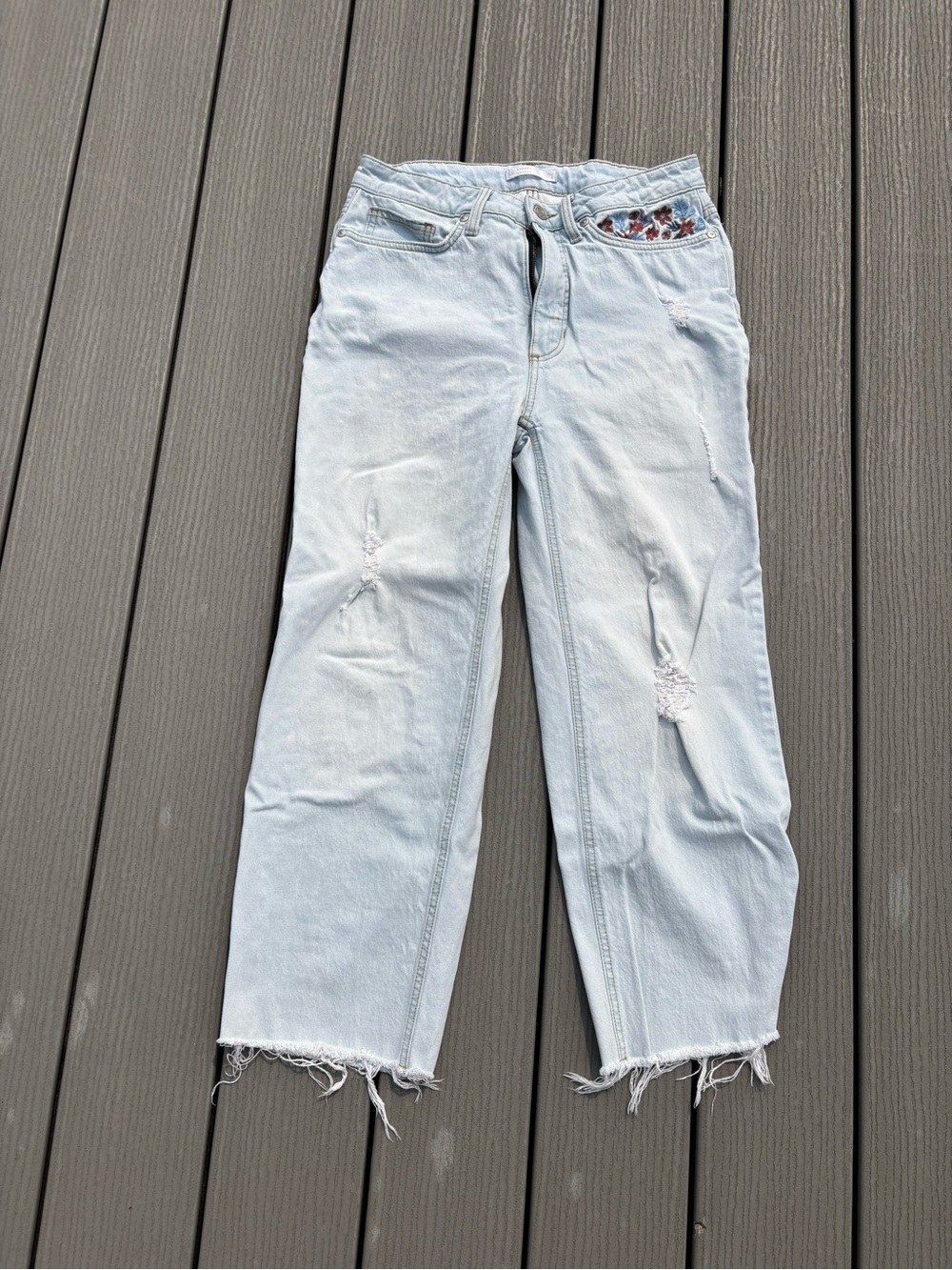 Light Wash Distressed Women's Jeans - Casual Straight Leg